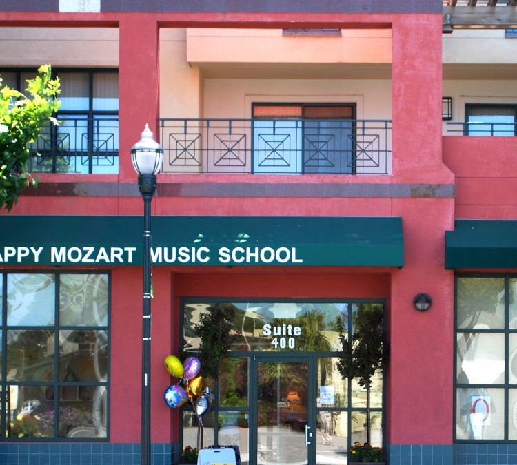 happy-mozart-music-school-photo